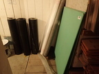 Gipskartonplatten ca. 3 Stk. + Schalungsbahn H 130 x B 100 cm + Voranstrich + Wärmedämmung, Icsen-Keile, Dachziegel usw. Gipskartonplatten ca. 3 Stk. + Schalungsbahn H 130 x B 100 cm + Voranstrich + Wärmedämmung, Icsen-Keile, Dachziegel usw.