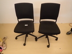 2 Stk. Bürodrehstühle ohne Armlehne, schwarz 2 Stk. Bürodrehstühle ohne Armlehne, schwarz