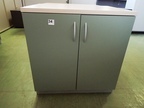 Blaha Aktenschrank mit Doppelflügeltüre ca. 80 x 60 x 84 cm, Deckplatte Ahorn Blaha Aktenschrank mit Doppelflügeltüre ca. 80 x 60 x 84 cm, Deckplatte Ahorn