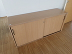 Aktenschrank mit Schiebetüren ca. 160x44x72 cm 2 Ordnerhöhen Aktenschrank mit Schiebetüren ca. 160x44x72 cm 2 Ordnerhöhen