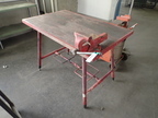 Installateur-Werkbank 120 x 75 x 87 cm mit Schraubstock klappbar Installateur-Werkbank 120 x 75 x 87 cm mit Schraubstock klappbar