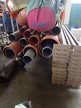 Posten PVC Kanalrohre + 1 Sack Kniestücke Posten PVC Kanalrohre + 1 Sack Kniestücke