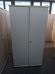Neudörfler Aktenschrank ca. 100 x 45 x 191 cm, 5 Ordnerhöhen, mit 5 Hängeregisterauszügen Neudörfler Aktenschrank ca. 100 x 45 x 191 cm, 5 Ordnerhöhen, mit 5 Hängeregisterauszügen