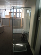 Glasvitrine mit Sockel ca. 57 x 45 x 180 cm Glasvitrine mit Sockel ca. 57 x 45 x 180 cm