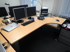Schreibtisch-Winkelkombination ca. L 200 x B 80 - 120 cm Schreibtisch-Winkelkombination ca. L 200 x B 80 - 120 cm