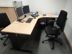 Schreibtisch-Winkelkombination ca. L 200 x B 80 - 120 cm + Anbauteil 80 x 60 cm Schreibtisch-Winkelkombination ca. L 200 x B 80 - 120 cm + Anbauteil 80 x 60 cm