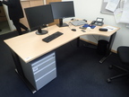 Schreibtisch-Winkelkombination ca. L 200 x B 80 - 120 cm Schreibtisch-Winkelkombination ca. L 200 x B 80 - 120 cm