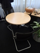 Besprechungstisch DM ca. 80 cm mit 2 Besprechungsstühlen Besprechungstisch DM ca. 80 cm mit 2 Besprechungsstühlen