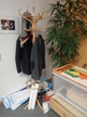 Kleiderständer in Holzausführung Kleiderständer in Holzausführung