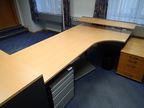 Schreibtisch-Winkelkombination ca. L 200 x B 80 - 120 cm Schreibtisch-Winkelkombination ca. L 200 x B 80 - 120 cm