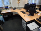 Schreibtisch-Winkelkombination ca. L 200 x B 80 - 120 cm + Anbauteil 60 x 60 cm Schreibtisch-Winkelkombination ca. L 200 x B 80 - 120 cm + Anbauteil 60 x 60 cm