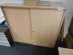 BENE Aktenschrank ca. L 120 x T 44 x H 115 cm, 3 Ordnerhöhen BENE Aktenschrank ca. L 120 x T 44 x H 115 cm, 3 Ordnerhöhen