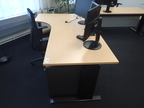 Schreibtisch-Winkelkombination ca. L 200 x B 80 - 120 cm Schreibtisch-Winkelkombination ca. L 200 x B 80 - 120 cm