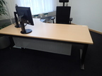 Schreibtisch-Winkelkombination ca. L 200 x B 80 - 120 cm Schreibtisch-Winkelkombination ca. L 200 x B 80 - 120 cm