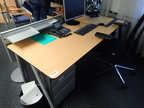 BENE Schreibtisch ca. B 80 x L 160 x H 73 cm BENE Schreibtisch ca. B 80 x L 160 x H 73 cm