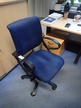 Bürodrehstuhl mit Armlehnen Bürodrehstuhl mit Armlehnen