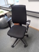 Bürodrehstuhl mit Armlehnen Bürodrehstuhl mit Armlehnen