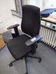 Bürodrehstuhl mit Armlehnen Bürodrehstuhl mit Armlehnen