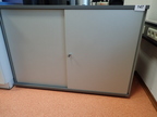 BENE Aktenschrank ca. L 120 x T 44 x H 84 cm, 2 Ordnerhöhen, grau-anthrazit BENE Aktenschrank ca. L 120 x T 44 x H 84 cm, 2 Ordnerhöhen, grau-anthrazit