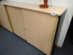 BENE Aktenschrank ca. L 160 x T 44 x H 115 cm, 3 Ordnerhöhen BENE Aktenschrank ca. L 160 x T 44 x H 115 cm, 3 Ordnerhöhen