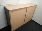 BENE Aktenschrank ca. L 160 x T 44 x H 115 cm, 3 Ordnerhöhen BENE Aktenschrank ca. L 160 x T 44 x H 115 cm, 3 Ordnerhöhen