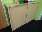 BENE Aktenschrank ca. L 160 x T 44 x H 115 cm, 3 Ordnerhöhen BENE Aktenschrank ca. L 160 x T 44 x H 115 cm, 3 Ordnerhöhen