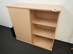 BENE Aktenschrank ca. L 120 x T 44 x H 115 cm, 3 Ordnerhöhen BENE Aktenschrank ca. L 120 x T 44 x H 115 cm, 3 Ordnerhöhen