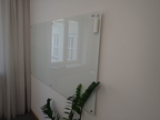 Glas-Pinnwand ca. 180 x 100 cm Glas-Pinnwand ca. 180 x 100 cm