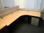 Schreibtisch-Winkelkombination ca. L 200 x B 80 - 120 cm + Anbauteil 80 x 60 cm Schreibtisch-Winkelkombination ca. L 200 x B 80 - 120 cm + Anbauteil 80 x 60 cm