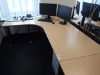 Schreibtisch-Winkelkombination ca. L 200 x B 80 - 120 cm + Anbauteil 60 x 60 cm Schreibtisch-Winkelkombination ca. L 200 x B 80 - 120 cm + Anbauteil 60 x 60 cm