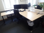 Schreibtisch-Winkelkombination ca. L 200 x B 80 - 120 cm + Anbauteil 60 x 60 cm Schreibtisch-Winkelkombination ca. L 200 x B 80 - 120 cm + Anbauteil 60 x 60 cm