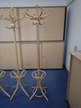 Kleiderständer in Holzausführung Kleiderständer in Holzausführung