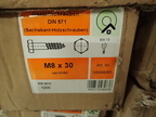 Sechskant-Holzschrauben M8 x 30 a 1200 Stk. Sechskant-Holzschrauben M8 x 30 a 1200 Stk.