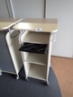 BENE Caddy mobil, 2 Ordnerhöhen, mit Rollo in Silber, Deckplatte Ahorn + 1 Schreibtisch-Auszugslade, Maße ca.: 55 x 55 x 110 cm BENE Caddy mobil, 2 Ordnerhöhen, mit Rollo in Silber, Deckplatte Ahorn + 1 Schreibtisch-Auszugslade, Maße ca.: 55 x 55 x 110 cm