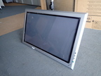Sony Flatpanel Display, Modell PFM 32C 1E, inkl. Standfuß verstellbar Sony Flatpanel Display, Modell PFM 32C 1E, inkl. Standfuß verstellbar