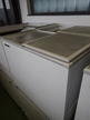 Liebherr Flaschen-Kühltruhe Modell FT2900 ca. 282 L, ca. 105 x 65 x 83 cm, mit Abdeckung Liebherr Flaschen-Kühltruhe Modell FT2900 ca. 282 L, ca. 105 x 65 x 83 cm, mit Abdeckung