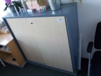 Blaha Aktenschrank blau-Ahorn, ca. B 120 x T 42 x H 120 cm, 3 Ordnerhöhen Blaha Aktenschrank blau-Ahorn, ca. B 120 x T 42 x H 120 cm, 3 Ordnerhöhen