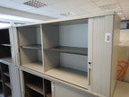 Werkstätten-Archivschrank Fab. K & N, mit Schiebetüren ca. L 160 x T 43 x H 75 cm, 2 Ordnerhöhen Werkstätten-Archivschrank Fab. K & N, mit Schiebetüren ca. L 160 x T 43 x H 75 cm, 2 Ordnerhöhen