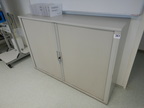Werkstätten-Archivschrank Fab. K & N, mit Schiebetüren ca. L 160 x T 43 x H 110 cm, 3 Ordnerhöhen Werkstätten-Archivschrank Fab. K & N, mit Schiebetüren ca. L 160 x T 43 x H 110 cm, 3 Ordnerhöhen