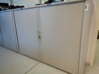 Werkstätten-Archivschrank Fab. K & N, mit Schiebetüren ca. L 160 x T 43 x H 110 cm, 3 Ordnerhöhen Werkstätten-Archivschrank Fab. K & N, mit Schiebetüren ca. L 160 x T 43 x H 110 cm, 3 Ordnerhöhen