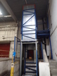 Palettenaufzug Fab. TGW Fördertechnik mit Rohren, Stromkasten und Sicherung und Steuergerät Palettenaufzug Fab. TGW Fördertechnik mit Rohren, Stromkasten und Sicherung und Steuergerät