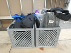 2 PVC Kisten mit Taschen und Zubehör 2 PVC Kisten mit Taschen und Zubehör