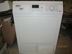 Gewerbetrockner Miele, Professional PT 5135C, 60x85x70 cm, Kondensationstrockner mit Wasserschlauch Gewerbetrockner Miele, Professional PT 5135C, 60x85x70 cm, Kondensationstrockner mit Wasserschlauch