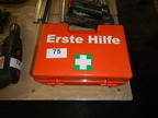 Erste-Hilfe-Kasten ca. 33 x 22 x 13 cm Erste-Hilfe-Kasten ca. 33 x 22 x 13 cm