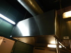 Dunstabzug in Edelstahl, L 130 x T 123 cm Dunstabzug in Edelstahl, L 130 x T 123 cm