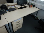 Schreibtisch ca. 160 x 80 cm Schreibtisch ca. 160 x 80 cm