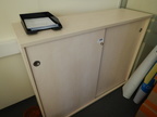 Aktenschrank ca. 140 x 44 x 112 cm, 3 Ordnerhöhen Aktenschrank ca. 140 x 44 x 112 cm, 3 Ordnerhöhen