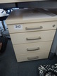 Rollcontainer ca. B 44 x T 58 x H 59 cm mit 4 Laden Rollcontainer ca. B 44 x T 58 x H 59 cm mit 4 Laden
