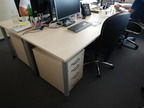 Schreibtisch ca. 160 x 80 cm Schreibtisch ca. 160 x 80 cm
