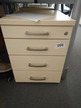 Rollcontainer ca. B 44 x T 58 x H 59 cm mit 4 Laden Rollcontainer ca. B 44 x T 58 x H 59 cm mit 4 Laden
